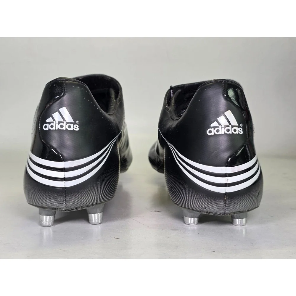 adidas item that
